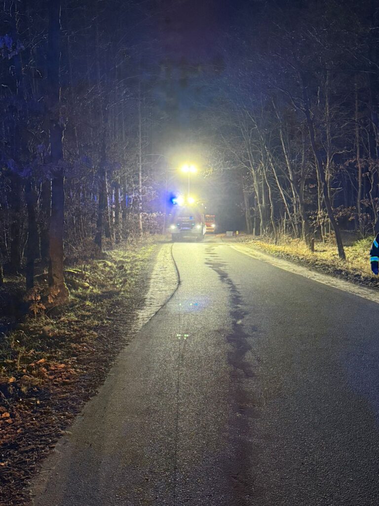 THL / H1_Betriebsstoffe / Viereck Richtung Uhlenkrug